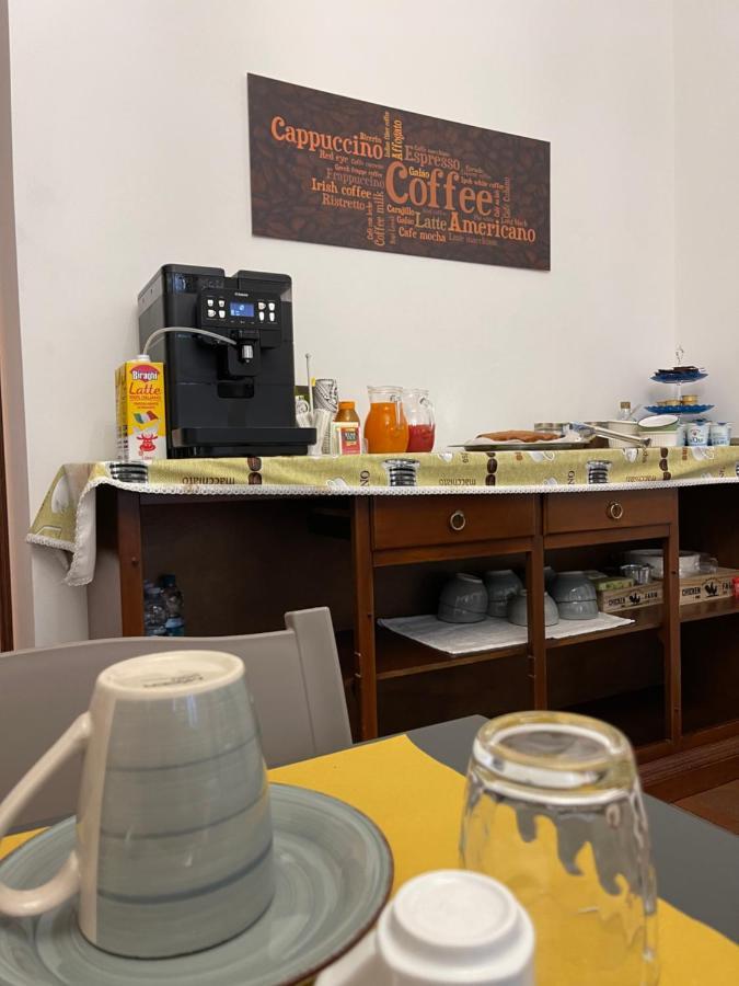 Al Laghetto La Morra Acomodação com café da manhã Exterior foto