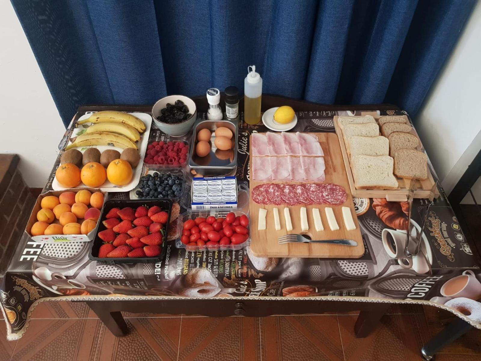 Al Laghetto La Morra Acomodação com café da manhã Exterior foto